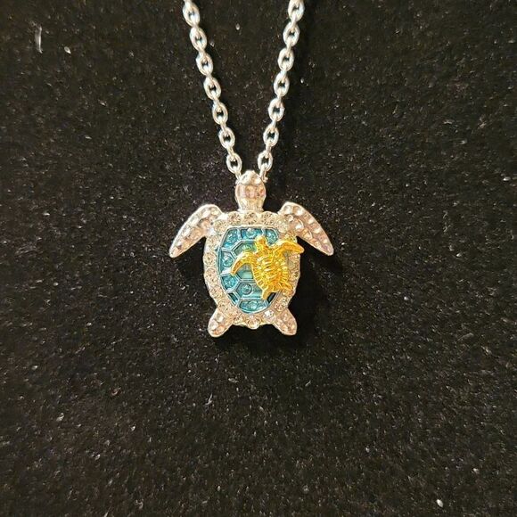 Necklace  - Picture 2 of 7